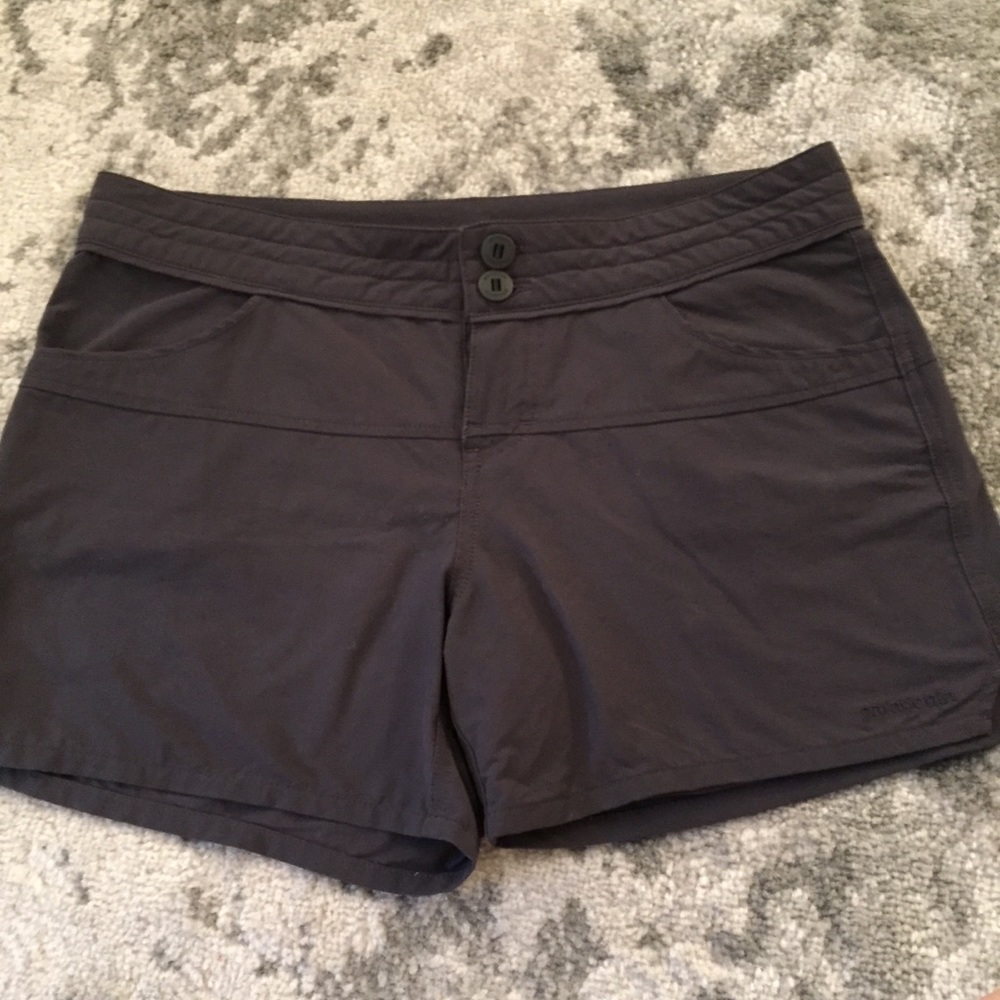 Sold! Charcoal Patagonia women’s board shorts